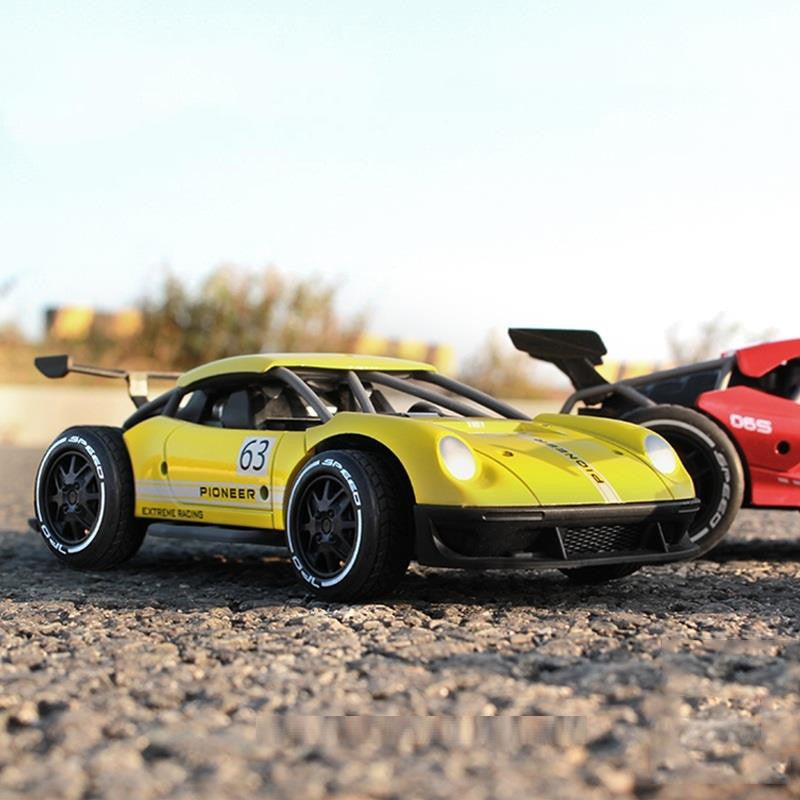 2.4G Remote Control Drifting Electric Race Car